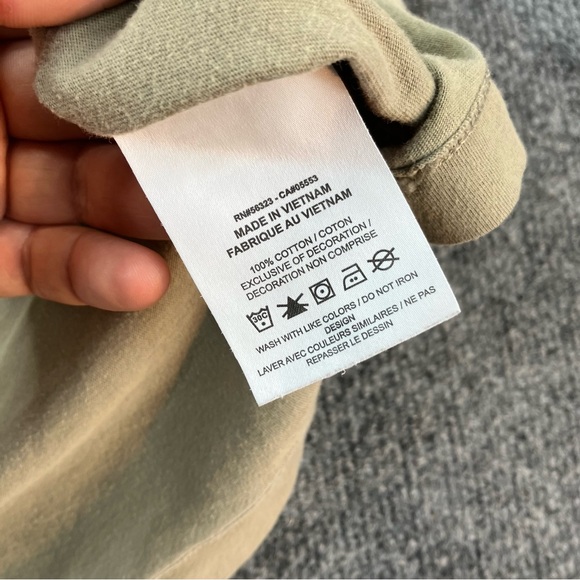 Nike Just Do It T-shirt The Nike Tee Men's Short Sleeve Shirt Large - Picture 7 of 9